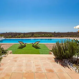 corte-velada-guest-house-by-lovelystay.hotelaalgarve.com/